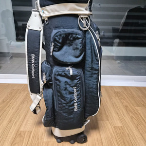 미즈노 여성용 골프채 풀세트 + BMW 바퀴형 캐디백 일괄 싸게 정리해요^^