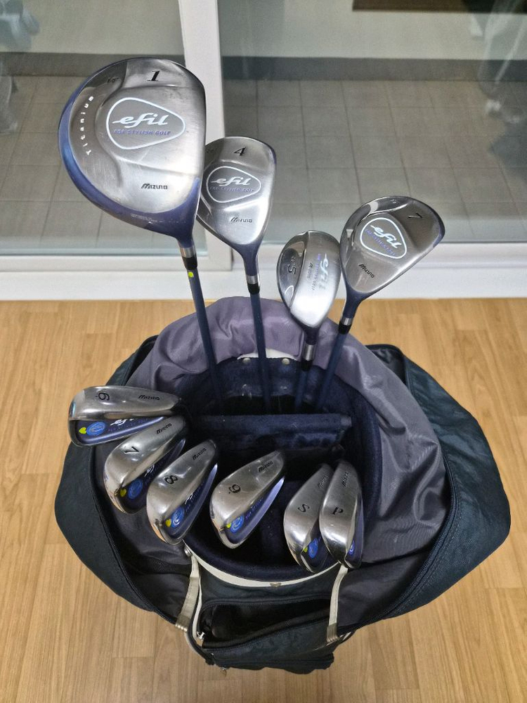 미즈노 여성용 골프채 풀세트 + BMW 바퀴형 캐디백 일괄 싸게 정리해요^^ 이미지