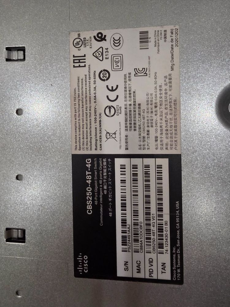 Cisco CBS250-48T-4G--3