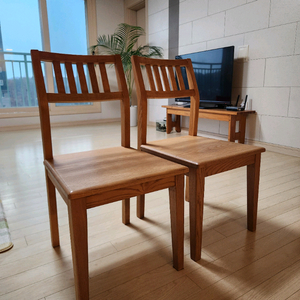 에쉬목 원목 식탁의자 2개
