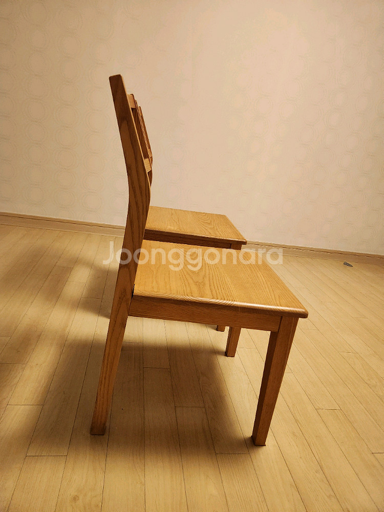 에쉬목 원목 식탁의자 2개--4