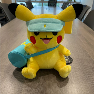 피카츄봉제인형