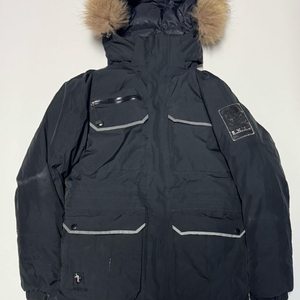 여성 블랙야크 고어텍스 구스다운 라쿤퍼 패딩 점퍼 이미지