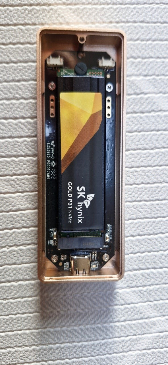SK hynix SHGP31-1000GM-2 NVMe SSD 1TB 이미지