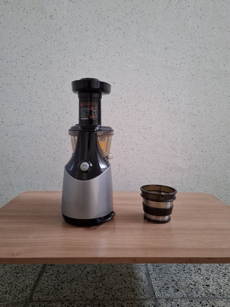 휴롬 2세대 원액기 착즙기 HE-DBF04 판매합니다~~--2