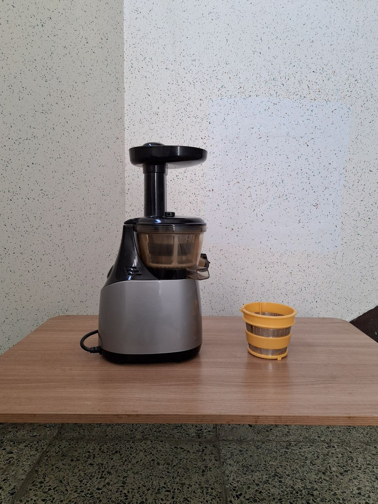 휴롬 2세대 원액기 착즙기 HE-DBF04 판매합니다~~--3