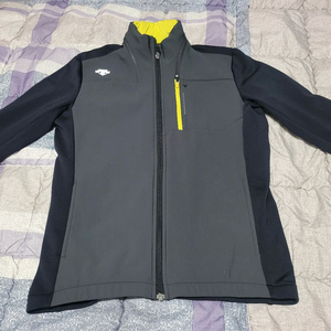 데상트 기모집업