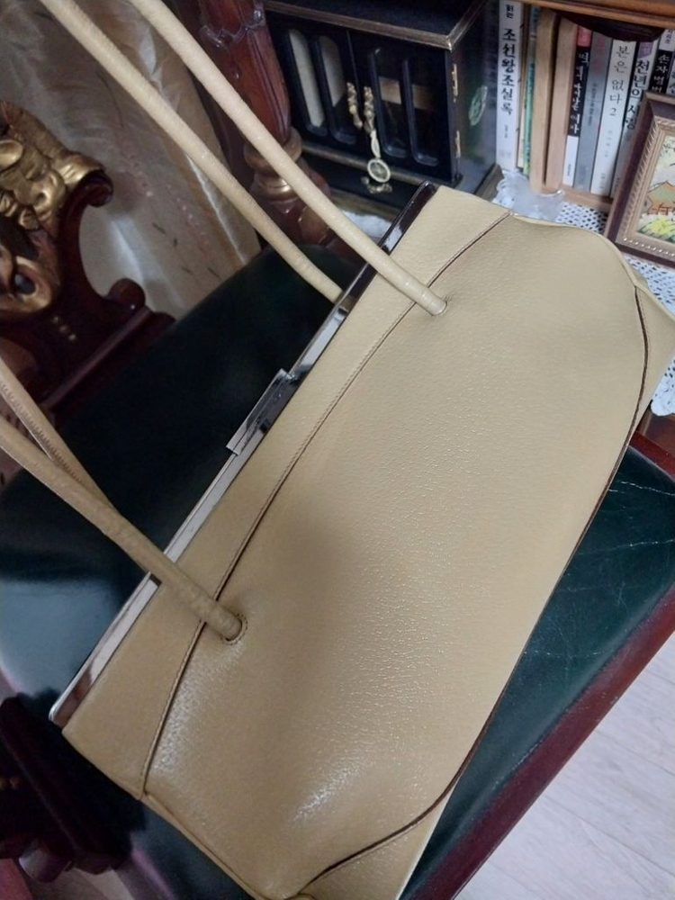 정품구찌숄더백--5