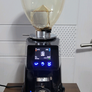 커피그라인더 자동 공냉식 이미지