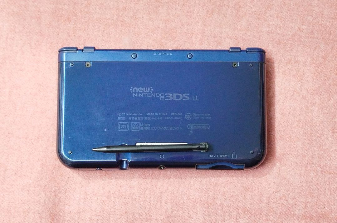 닌텐도 New 3ds ll 박스셋 팝니다--3