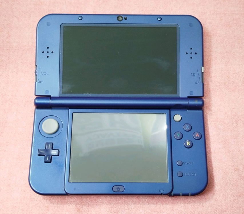 닌텐도 New 3ds ll 박스셋 팝니다--5