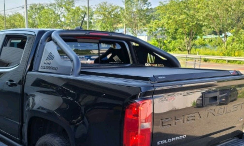 쉐보레 콜로라도 순정 블랙 스포츠 롤바 구매 합니다--1