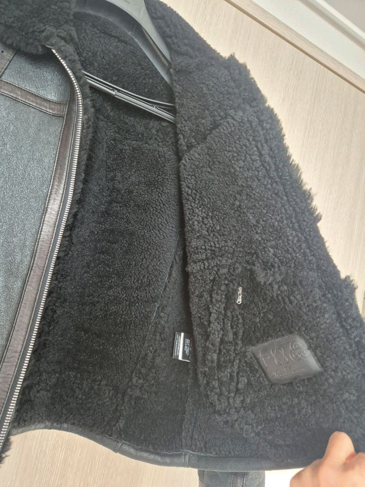 느와르라르메스 블랙 무스탕 자켓 46 교환 or 판매 이미지