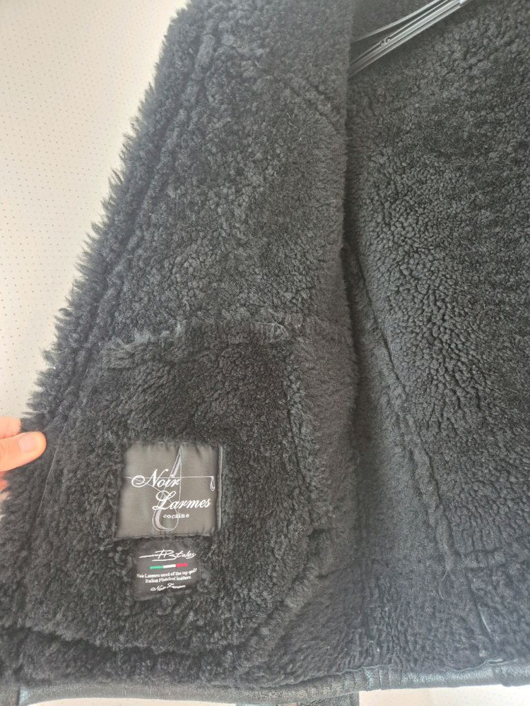 느와르라르메스 블랙 무스탕 자켓 46 교환 or 판매 이미지