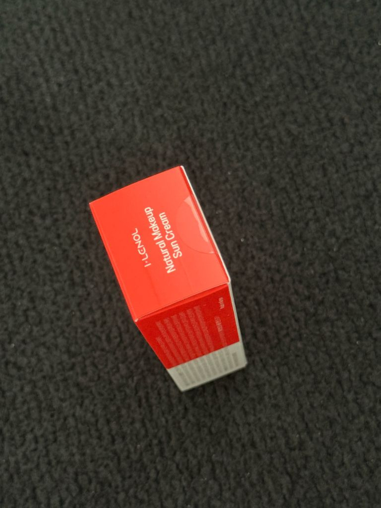 아이레놀 쌩얼보정 선크림 2.0 미개봉 새상품--1