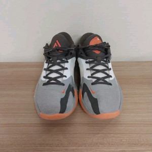 남성 나이키 줌 프릭4 아이언스톤 농구화, 운동화 (265)