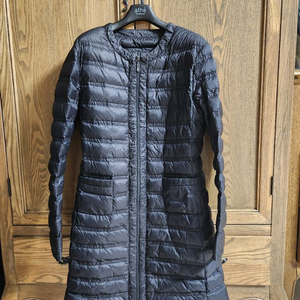 디올 월리엄 최고급 경량 패딩 이미지