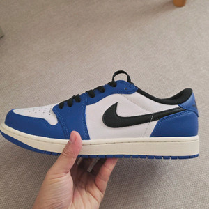 나이키 에어조던 로우1 게임로얄 275 새상품 정품 나코탭
