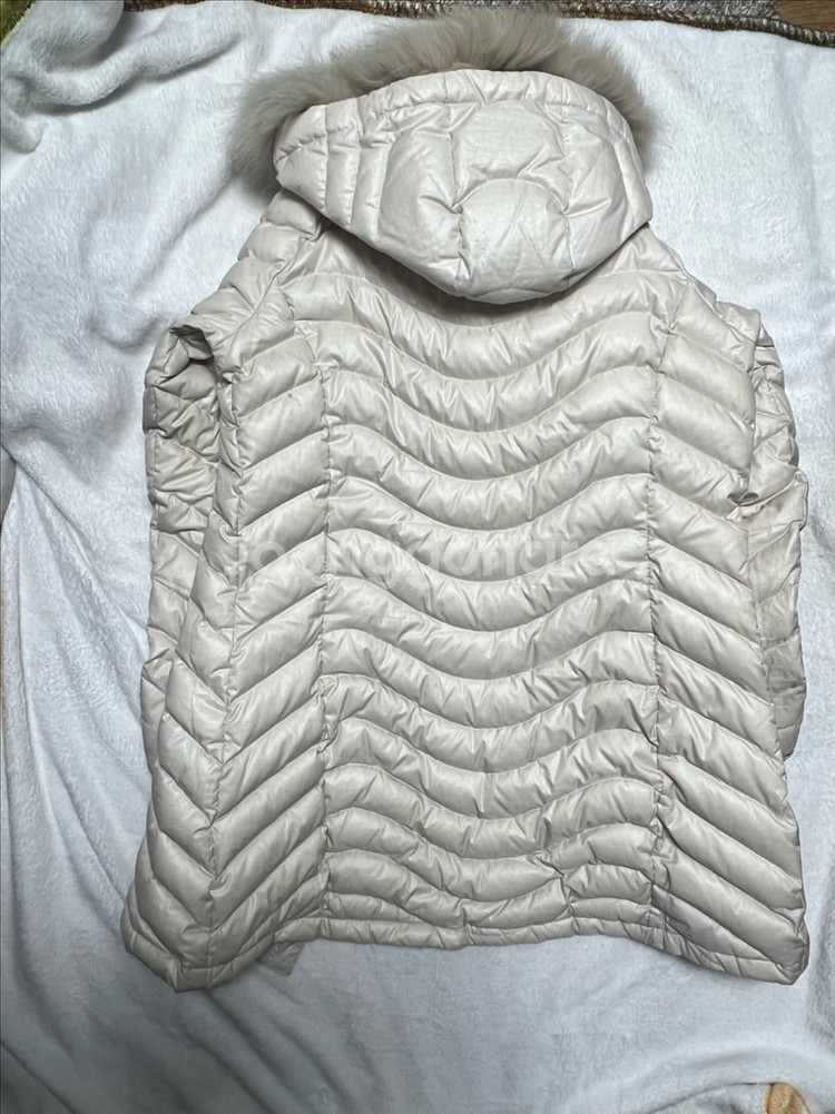 블랙야크 여성패딩(95) 올리비아 라슬러 패딩 (100)--3