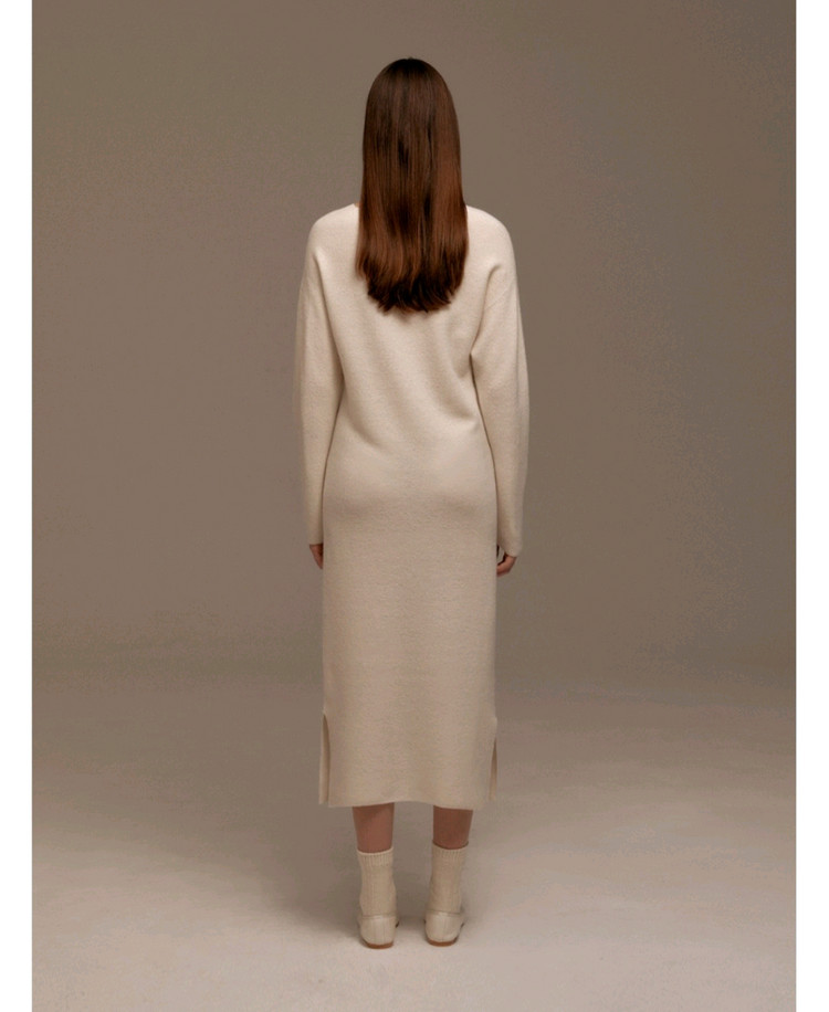 아이보리 브이넥 롱니트원피스--2