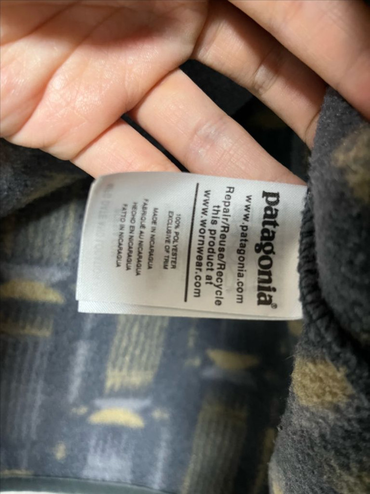 D2 파타고니아 프린티드 신칠라 스냅-T 플리스 M사이즈--5