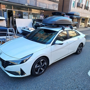 아반떼 cn7 유일캐리어 yi-195arc 아크바 블랙 가로바+툴레 퍼시픽M 루프박스 장착