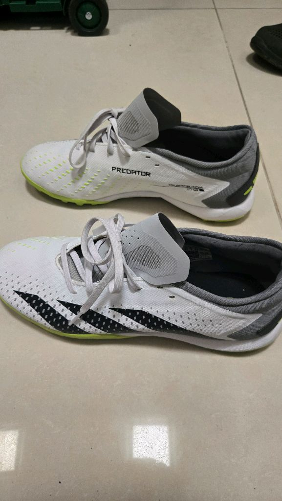 아디다스 프레데터 엘리트 폴드오버텅 AG축구화 265mm 이미지