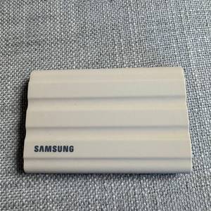 삼성 외장 SSD T7 Shield 2TB