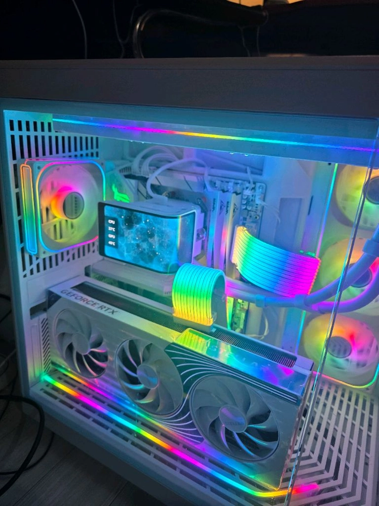 라이젠7 9800X3D RTX5080 본체 팝니다 Y70 이미지