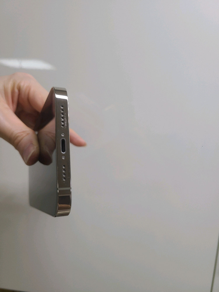 아이폰 14 프로 맥스 512GB 골드(자급제)--4