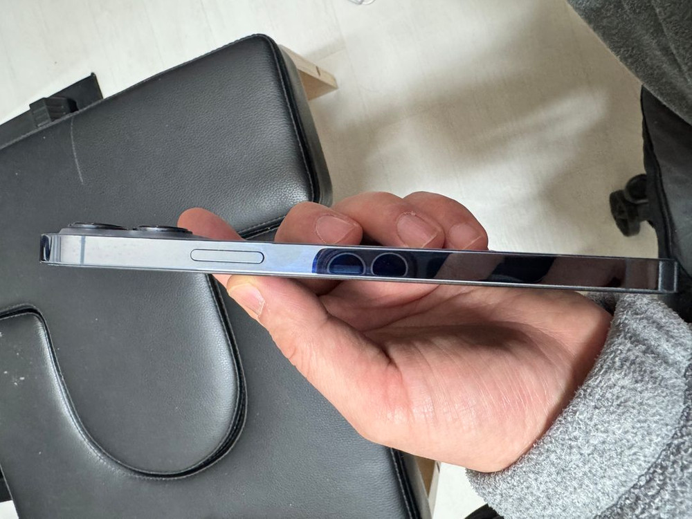 아이폰13프로맥스 시에라블루 이미지