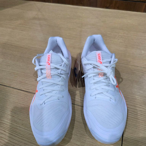 아식스 배구화 배드민턴화