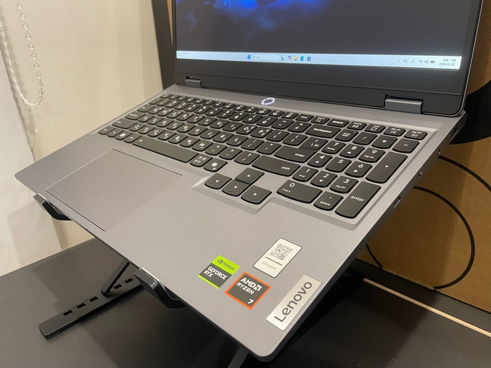 미사용)레노버 게이밍 노트북(RTX5060,ai,NPU)--9