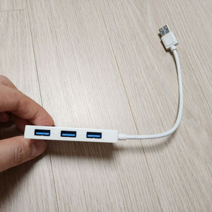 [S급/USB 3.0] 엑토(Actto) 4포트 USB 3.0 허브 판매합니다