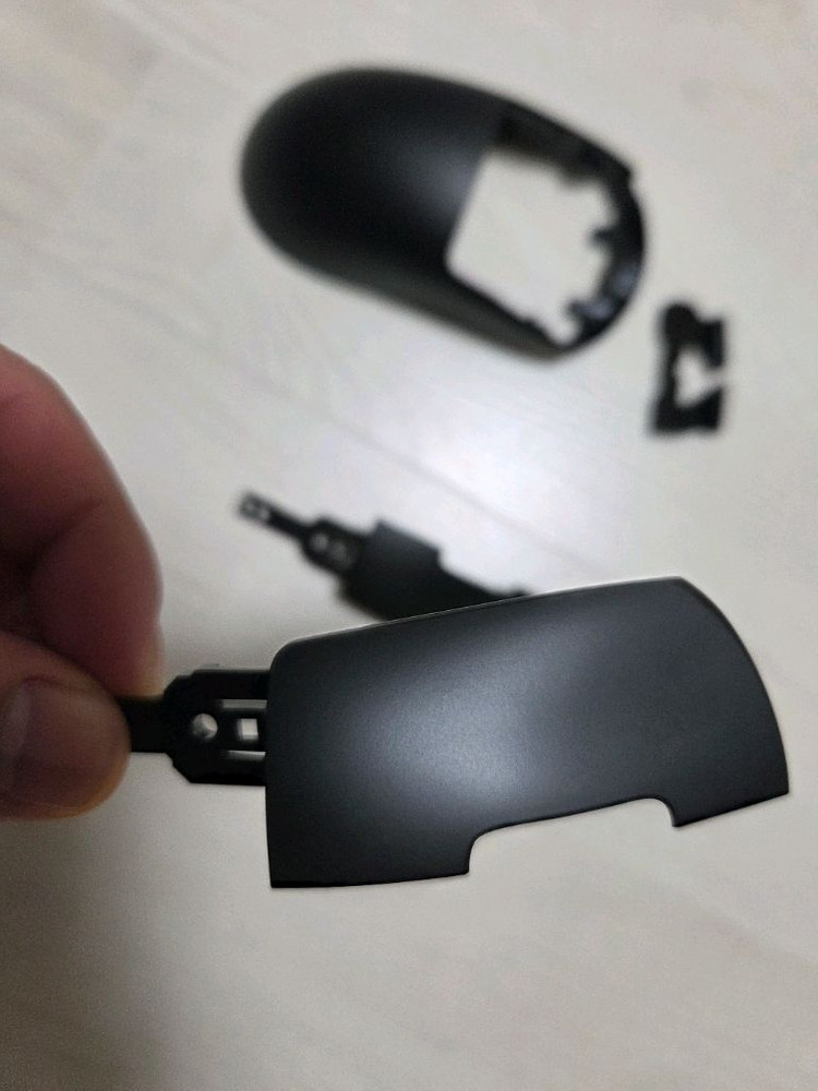 지슈라1 쉘 지슈라 커버 블랙--3