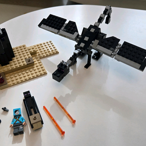 레고 마인크래프트 21151 엔드의 결투