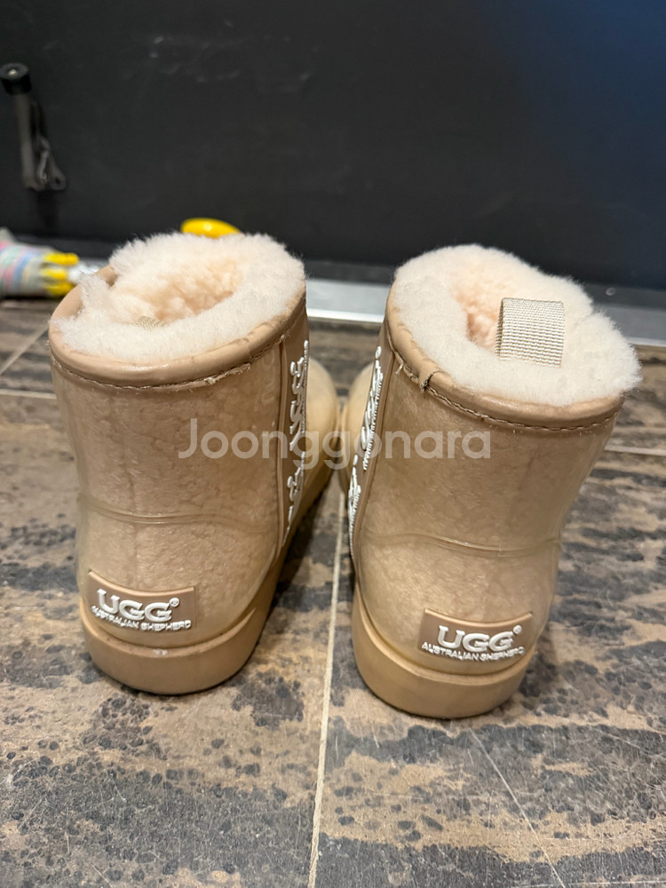 UGG 어그 킺 코티드 클리어 부츠 EU36--3