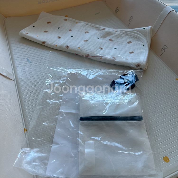 소베맘 3세대 소베맘전용PVC매트,방수매트,빨래바구니,모빌,휴지통,세탁망(새상품) 풀세트--3