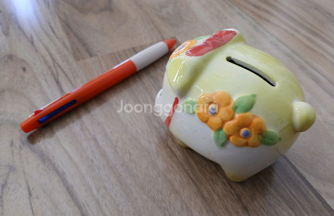 (새것) 도자기 돼지저금통(소)--2