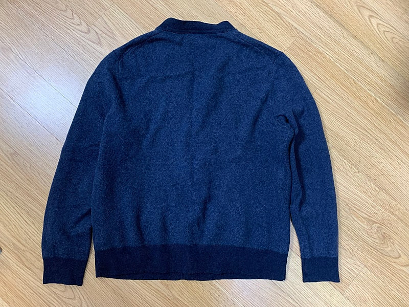 폴로 L 울 가디건 매장판 이미지