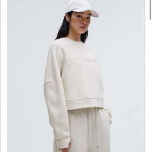 (새상품)룰루레몬 스쿠바 오버사이즈 풀오버 워드마크(Xs/s사이즈)