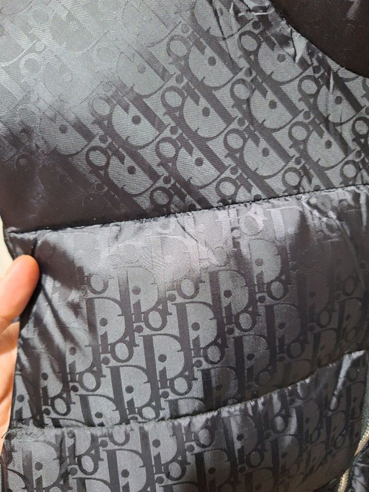 디올 패딩 조끼--2