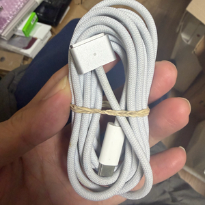 맥세이프 MagSafe3 케이블