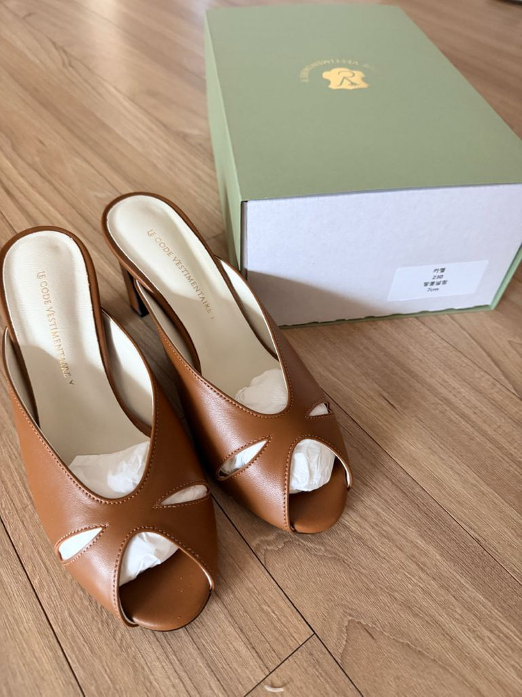 코스모폴리탄줄라이 뮬(새상퓸)13만택포 lcvy--1