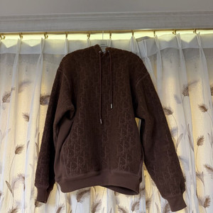 디올 테리 후드티