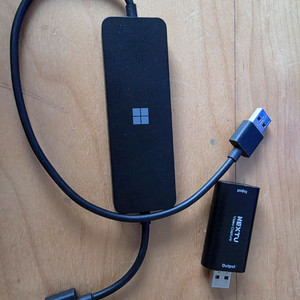 마이크로소프트 무선 디스플레이 어댑터 + 캡처보드