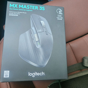 로지텍 MX Master 3S 이미지
