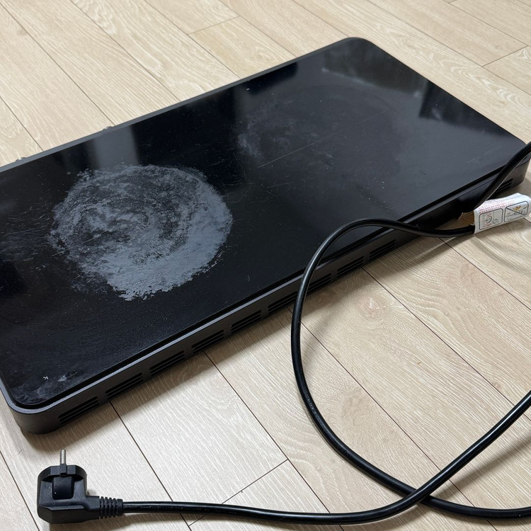 삼성전자 인덕션 더플레이트 전기레인지 2구 블랙 팝니다. 삼성 전기렌지 NZ62T7703PK 이미지