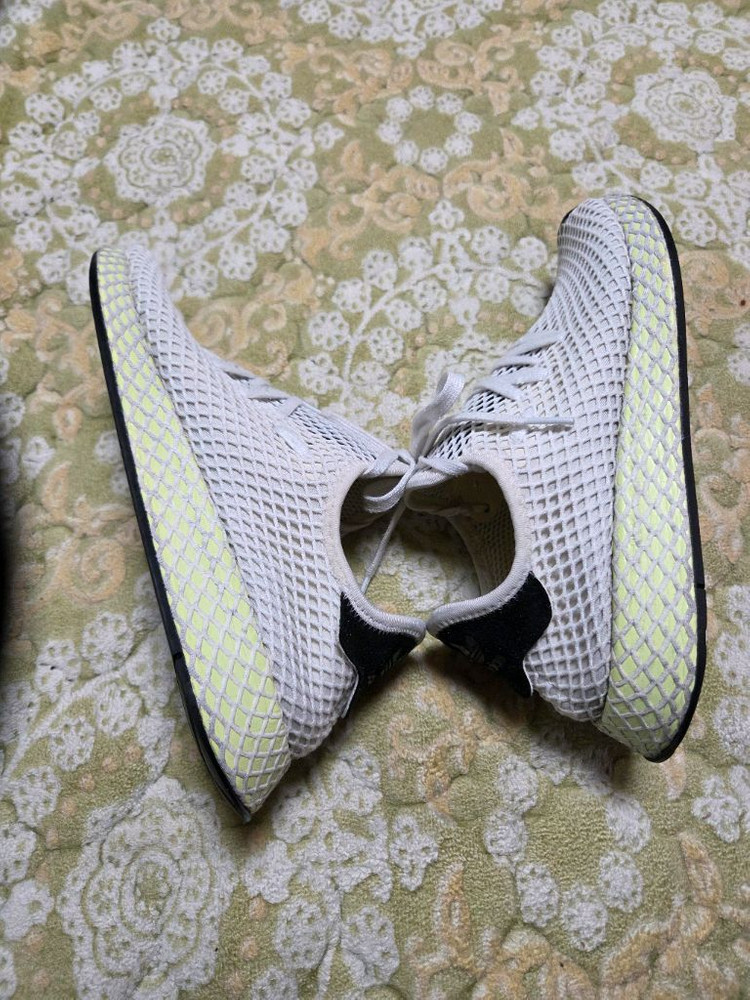 아디다스 메쉬 운동화 화이트265 이미지