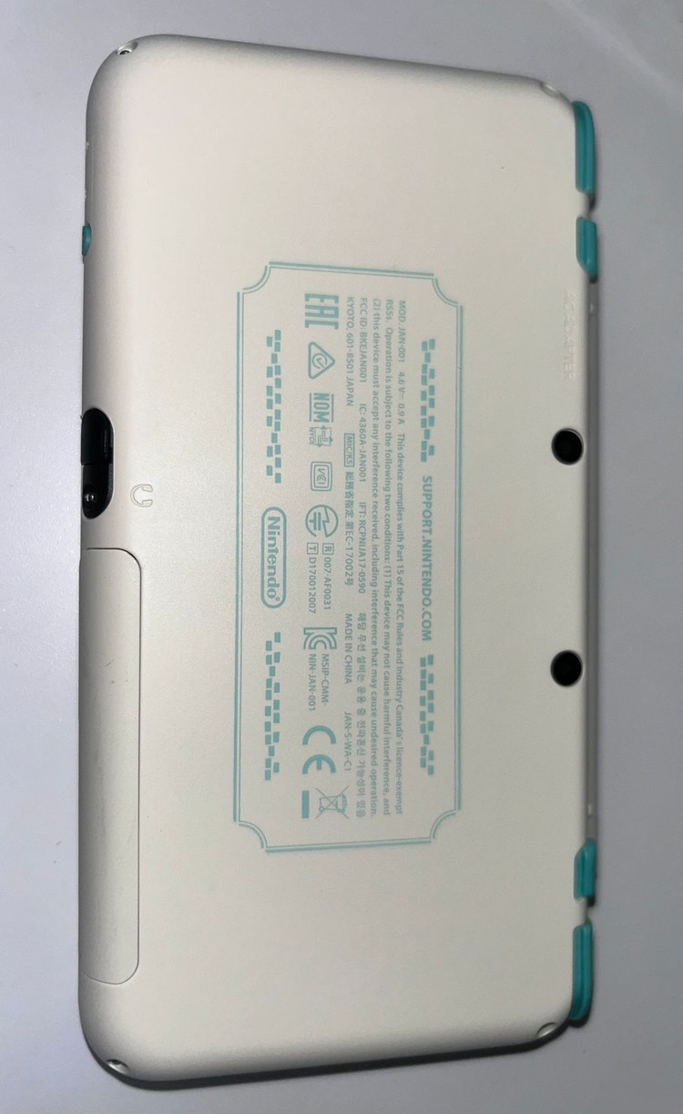 뉴닌텐도 동물의 숲 에디션 2ds 풀박 + 친모아(친구모아아파트) 알칩 판매 이미지